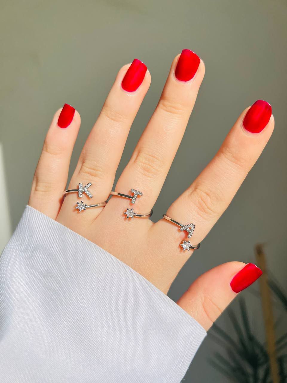 انگشتر جواهری حروف